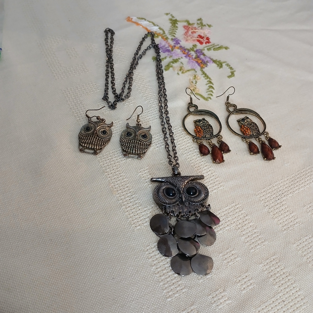 Owl Lot Pendant Necklace and Two Earring Sets